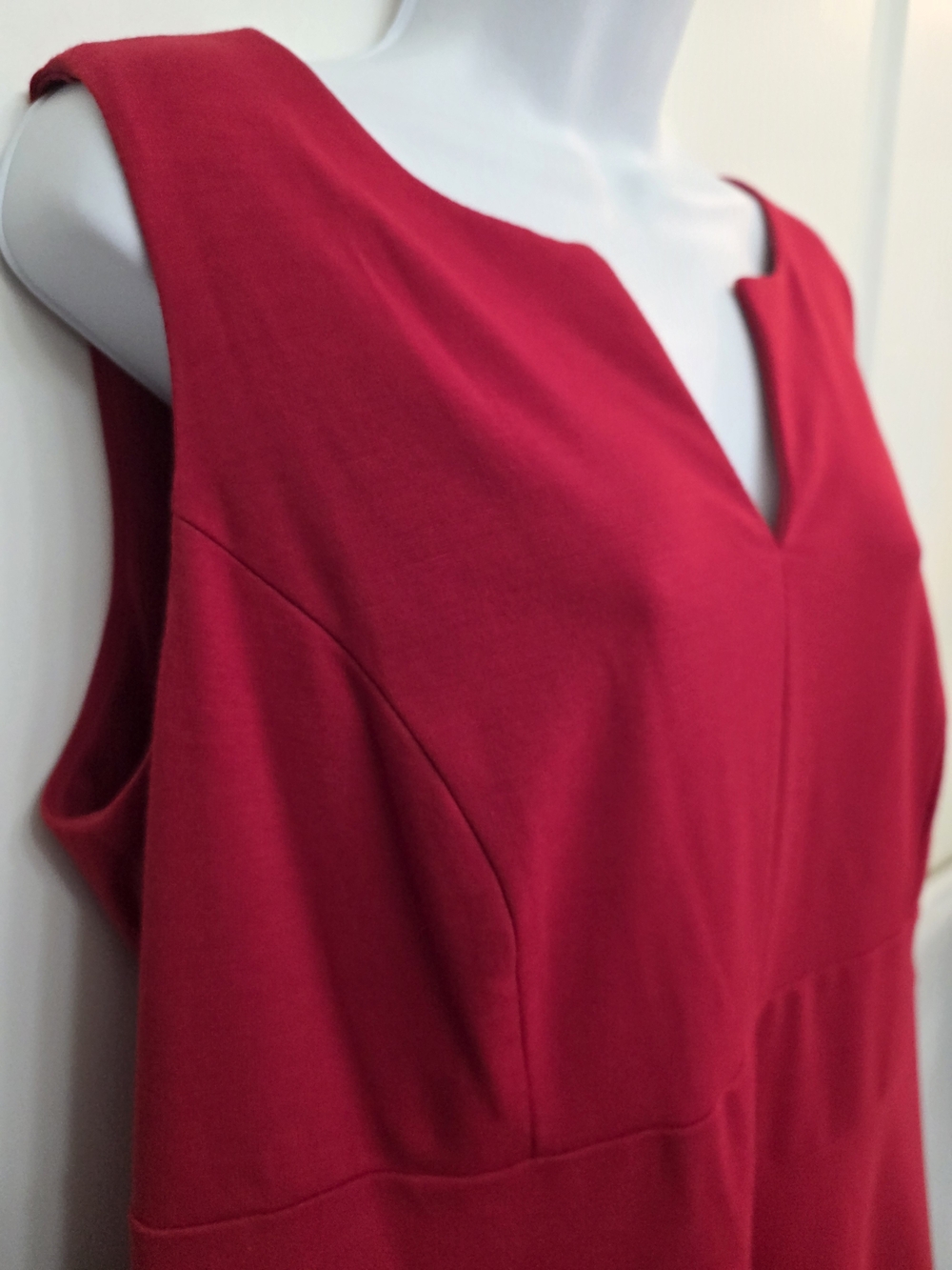 Sharagano Red A-Line Dress with Notch Neck - Picture 4 of 10